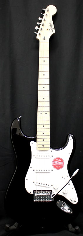 Электрогитара Squier Sonic Stratocaster Electric Guitar Black фотографии