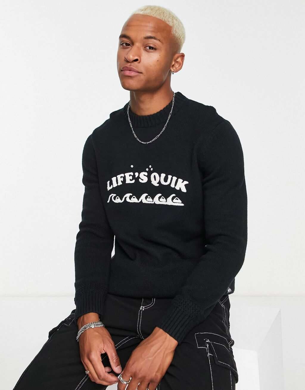 

Черный свитшот Quiksilver Life's Quik