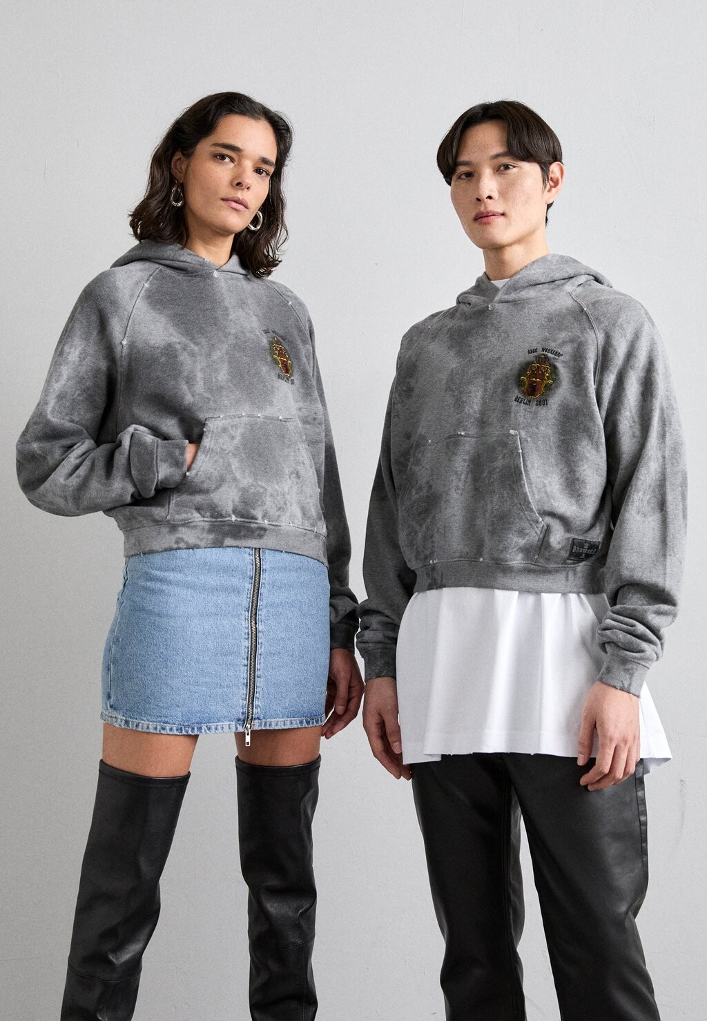 

Толстовка GLOW STAINED HOODIE UNISEX 032c, цвет grey melange