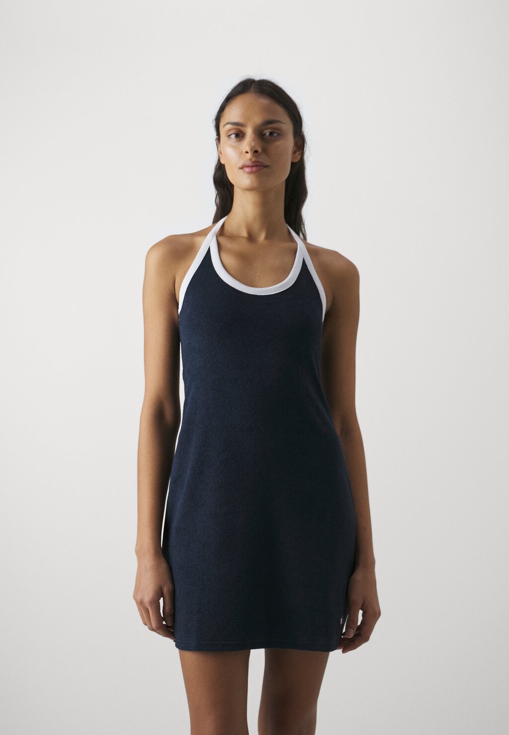 

Пляжный аксессуар HERITAGE HALTER NECK DRESS Tommy Jeans, цвет dark night navy