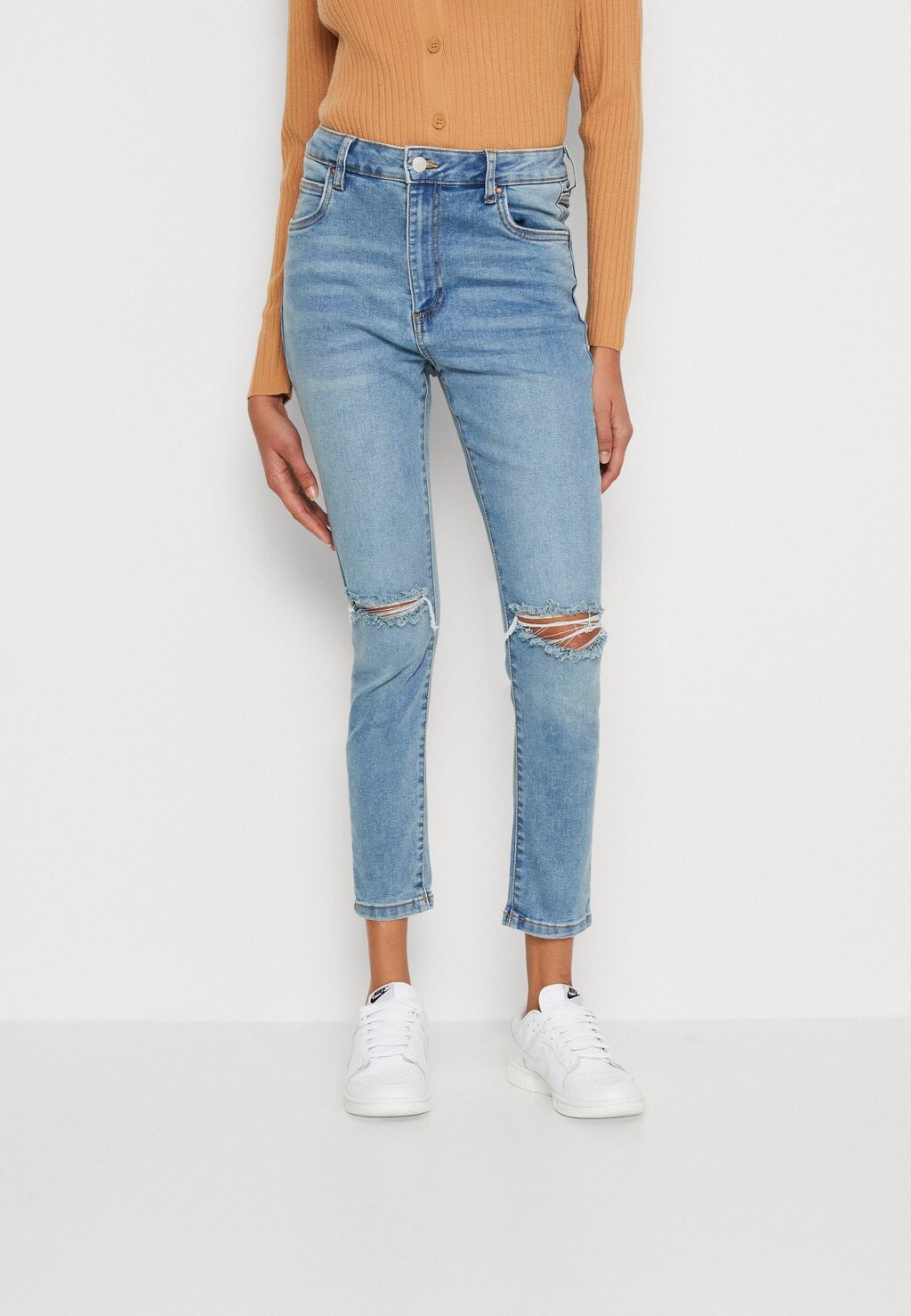 

Джинсы Skinny Fit Cotton On