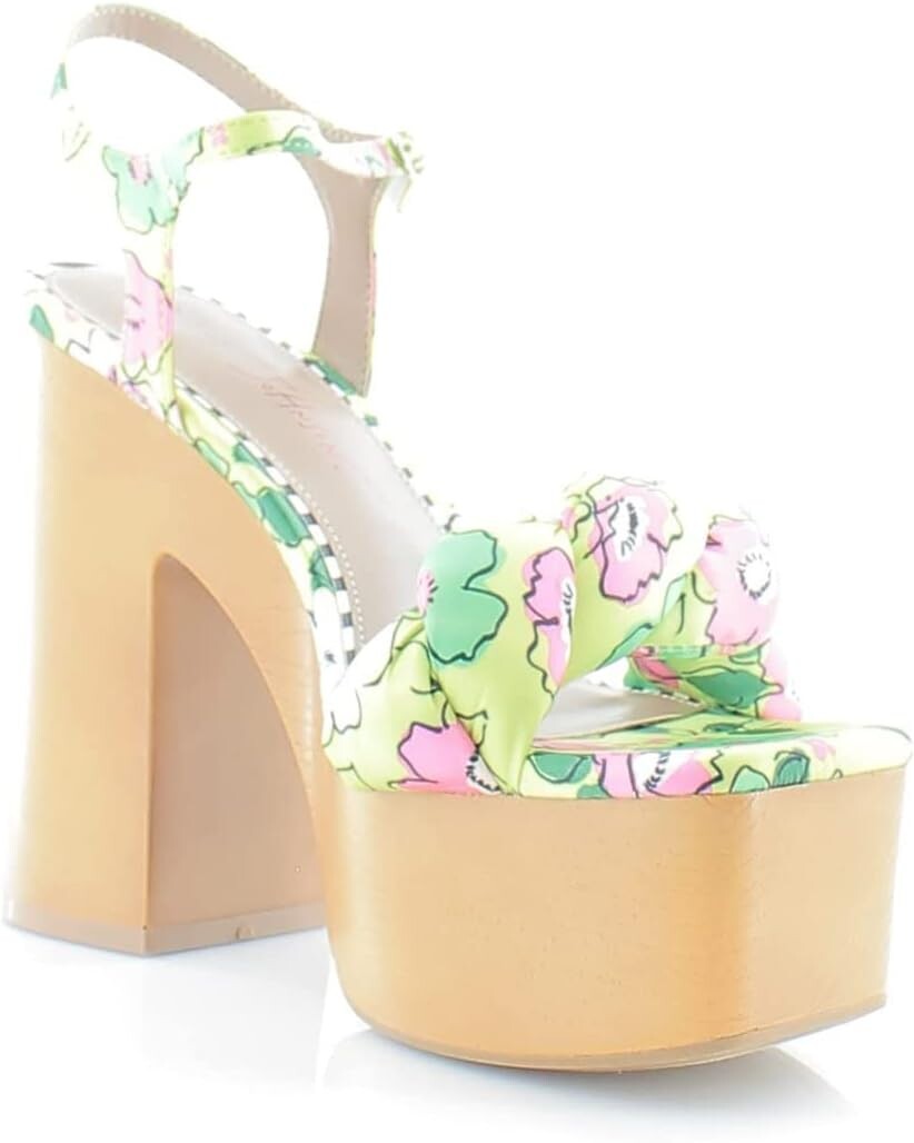 

Босоножки Mandee Blue by Betsey Johnson, цвет Yellow Multi