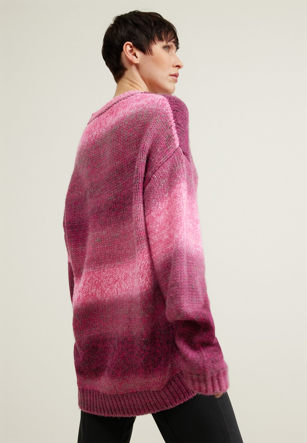 

Свитшот Mads Nørgaard SHADED LEFTY, цвет pink glo melange
