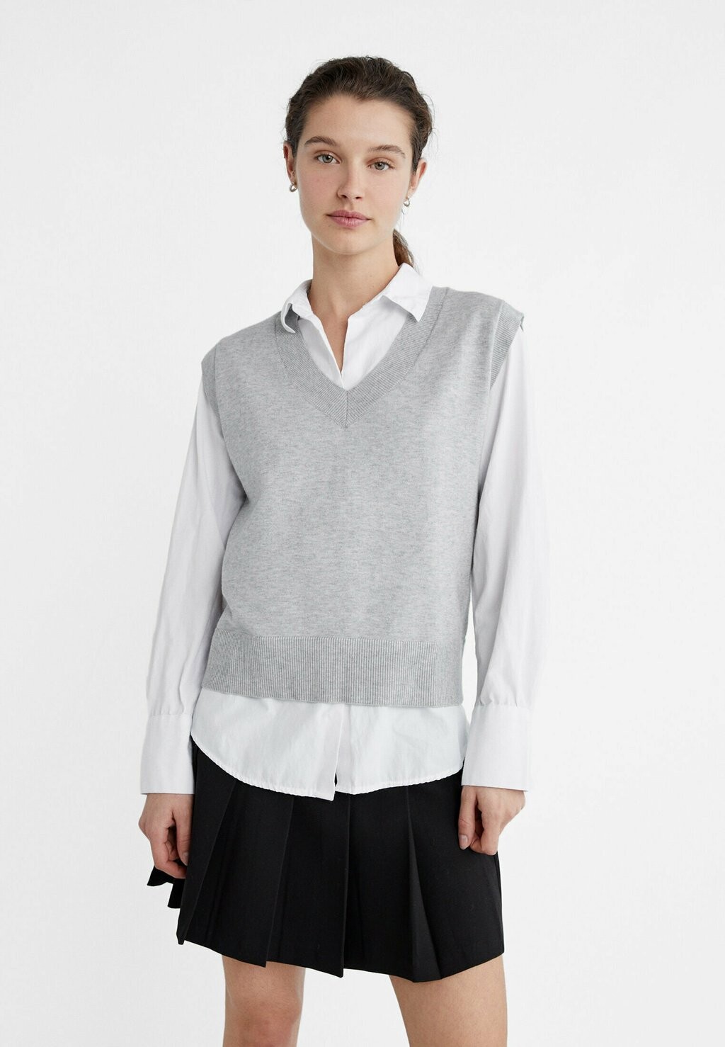 

Вязаный свитер Stradivarius, цвет grey