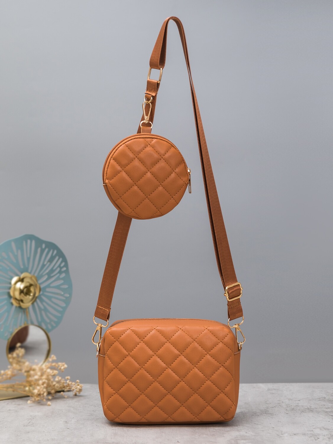 

Стеганая квадратная сумка Argyle Mini с портмоне для монет, коричневый