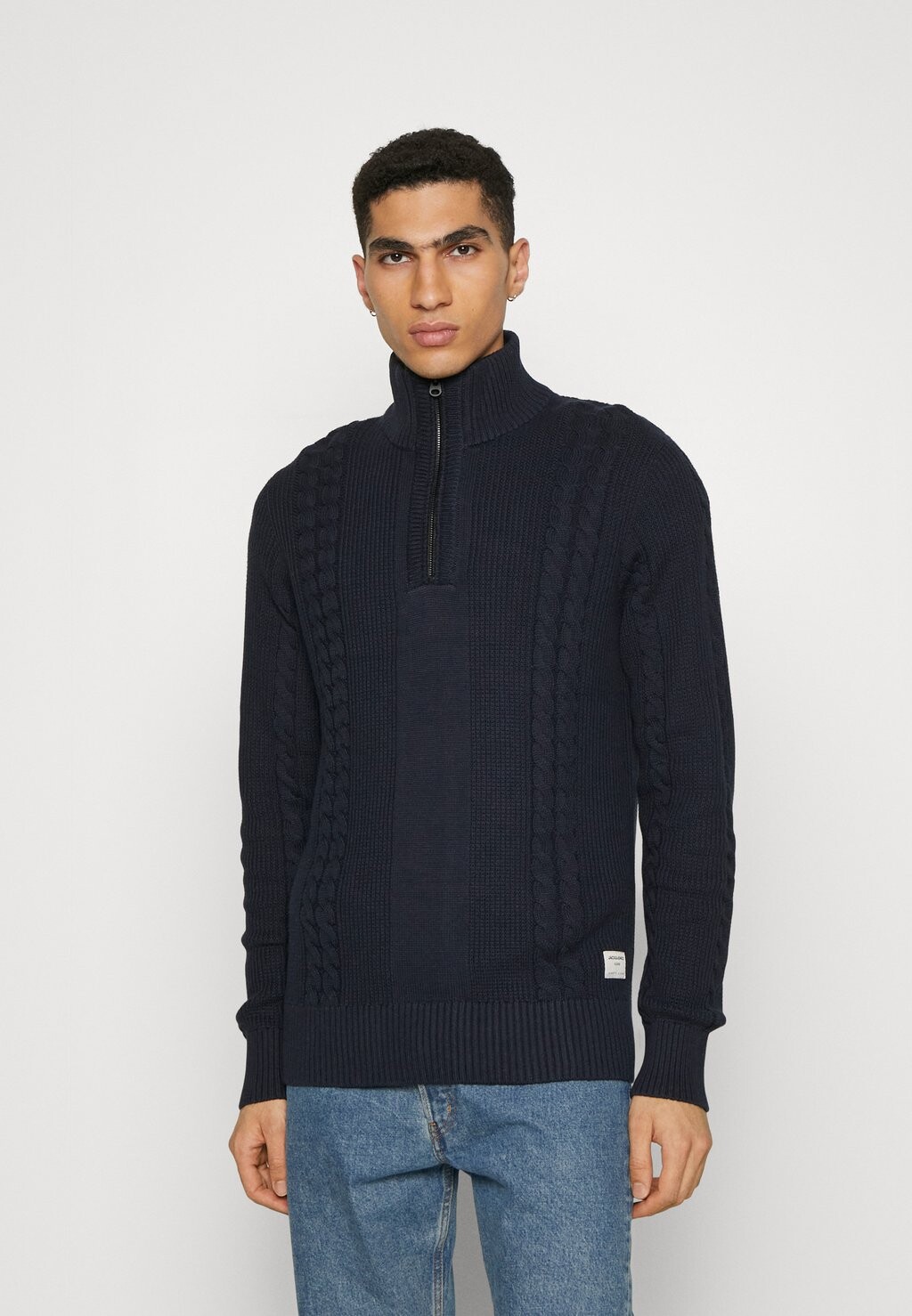 

Свитер JCOGRID CABLE HALF ZIP Jack & Jones, темно-синий пиджак