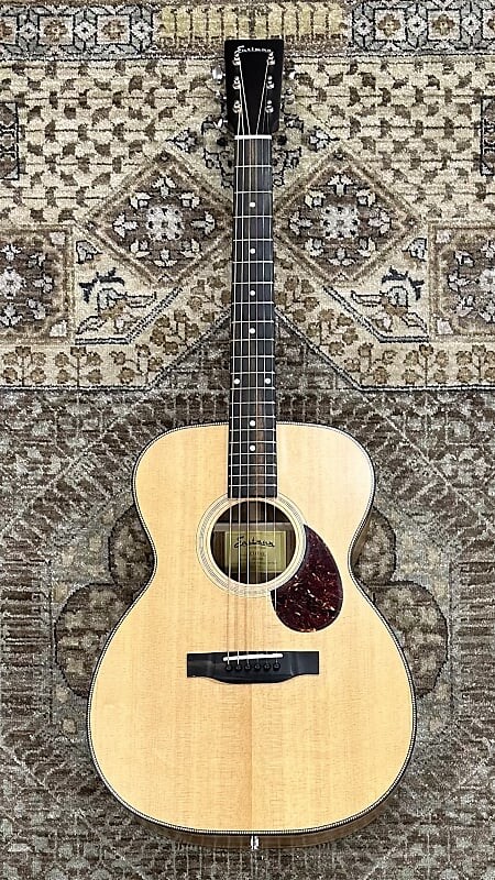 

Акустическая гитара Eastman E3OME Orchestra Model Acoustic-Electric Guitar w/ Gig Bag, Setup #2115