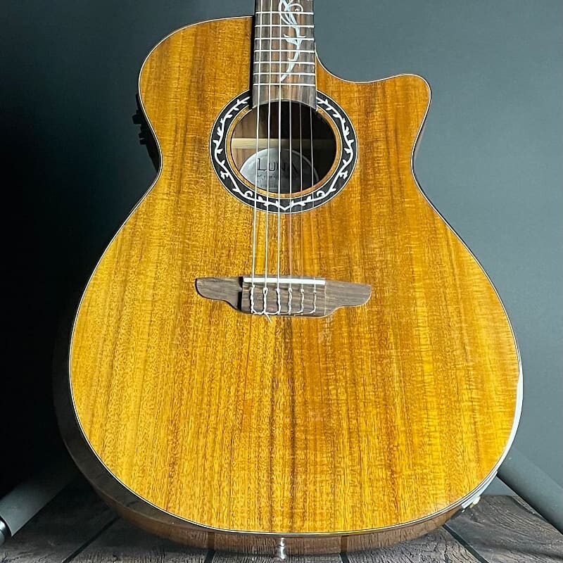 

Акустическая гитара Luna Vineyard Koa Bevel Nylon