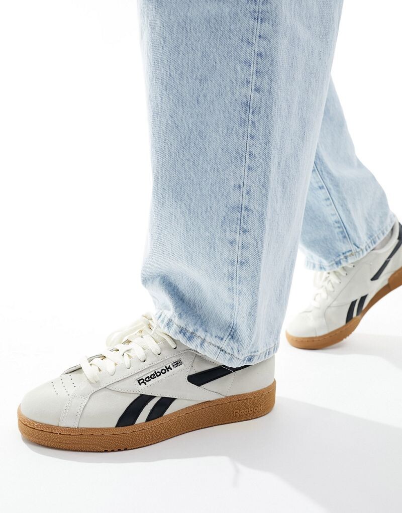 

Reebok – Club C Grounds – Белоснежные спортивные туфли на резиновой подошве