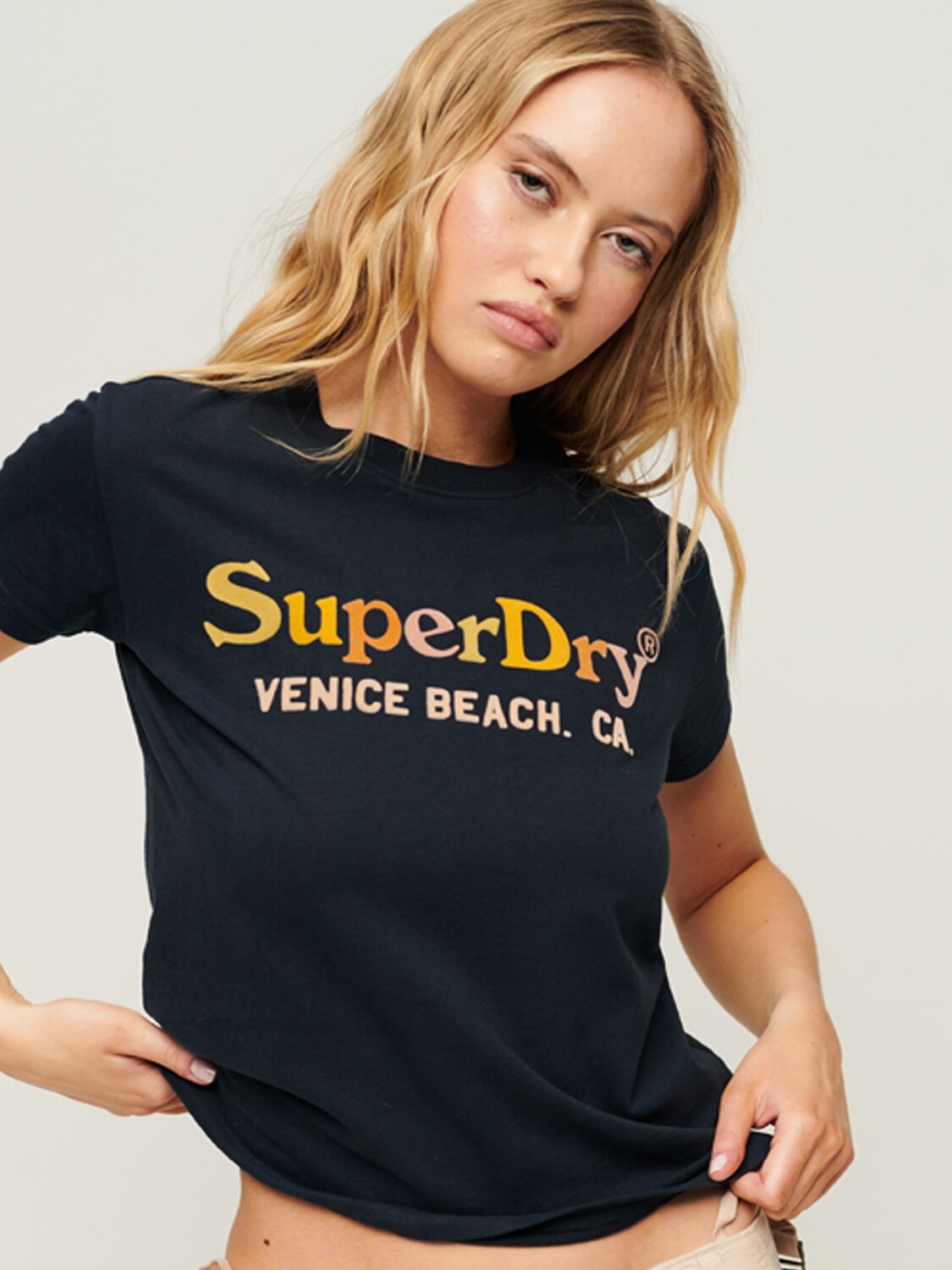

Футболка Superdry Rainbow 90s, Eclipse Navy