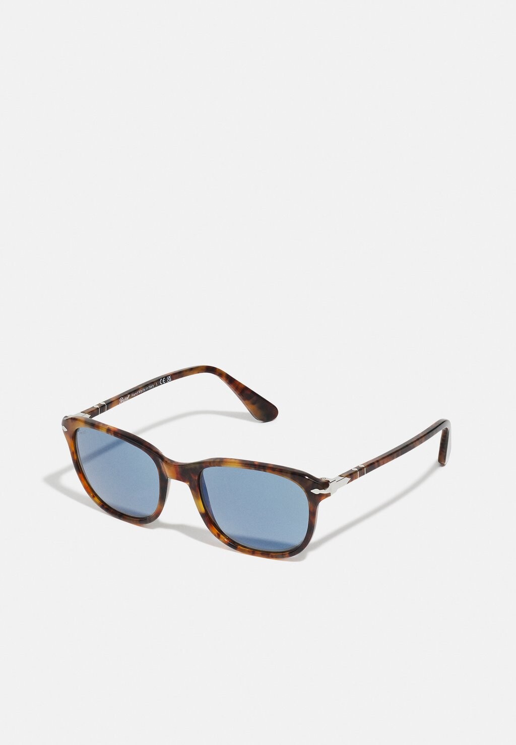 

Солнцезащитные очки Persol