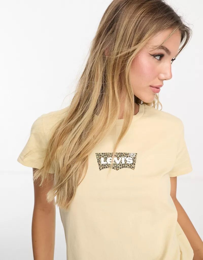 Кремовая футболка Levi's с леопардовым принтом на груди