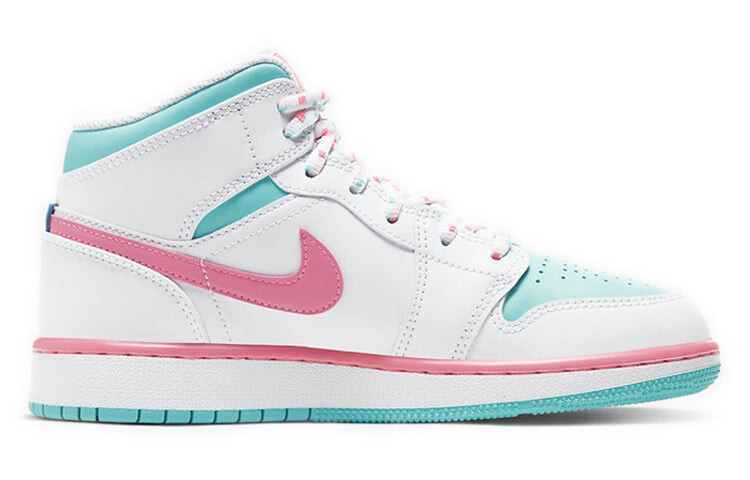 

Кроссовки Air Jordan 1 Mid