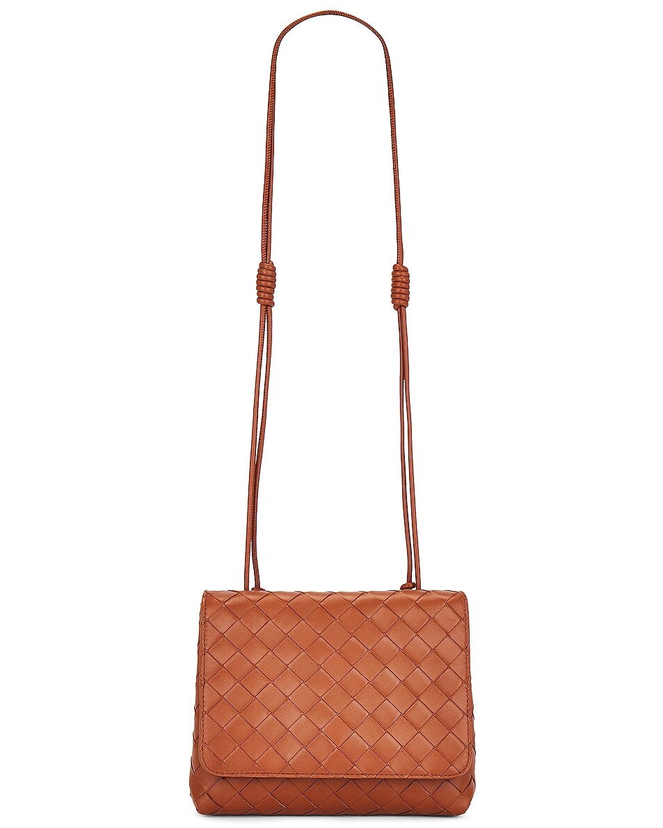 

Сумка кросс-боди Bottega Veneta Mini Satchel, цвет Wood & Gold
