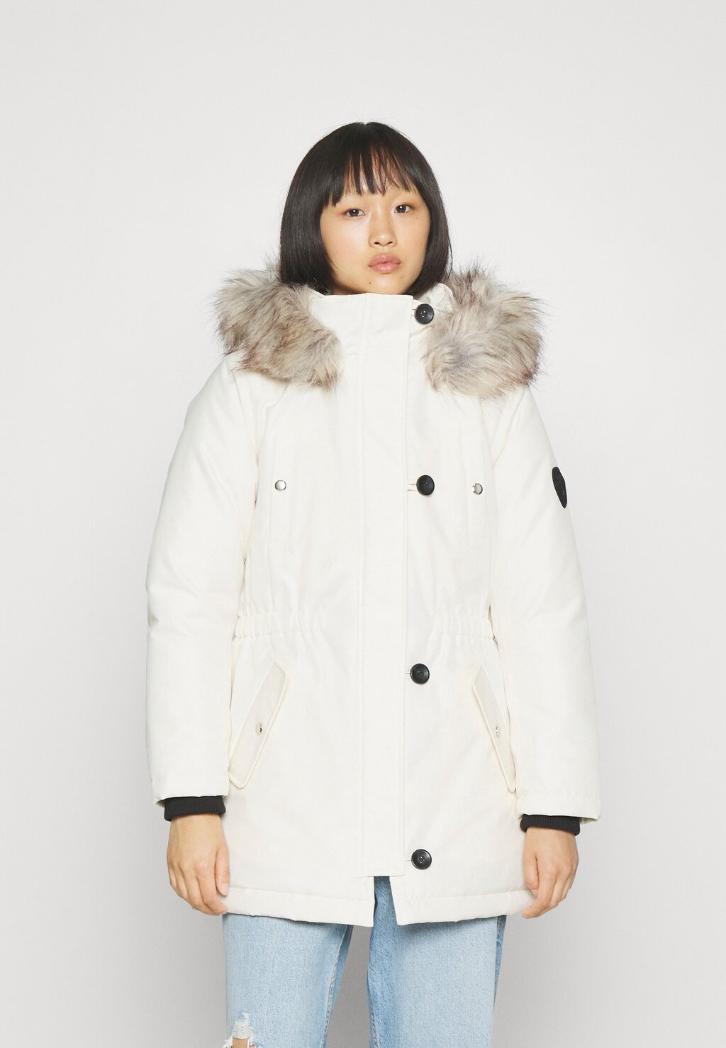 

Парка ONLY Petite ONLIRIS FUR WINTER, цвет eggnog