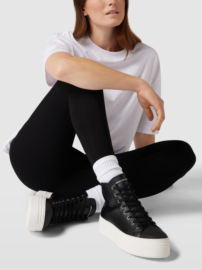 

Высокие кеды с лейблом ARMANI EXCHANGE, черный