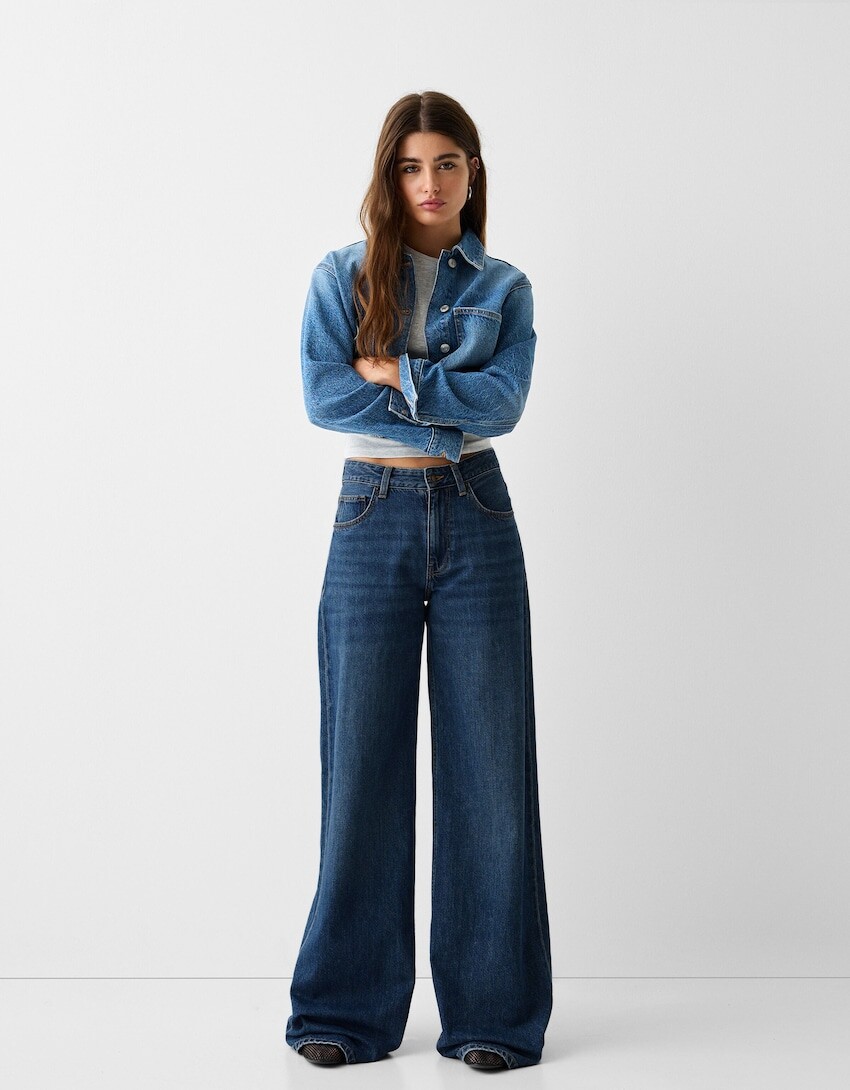 

Широкие джинсы Bershka, синий