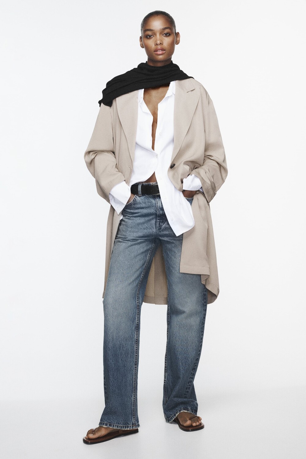 

Пластичная куртка Zara, норка, Серый