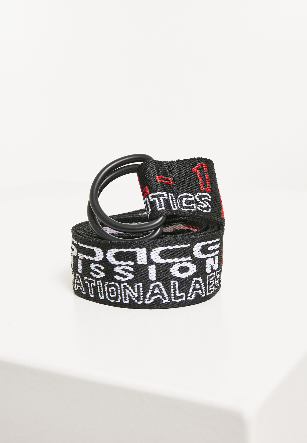 

Ремень Mister Tee Belt, белый