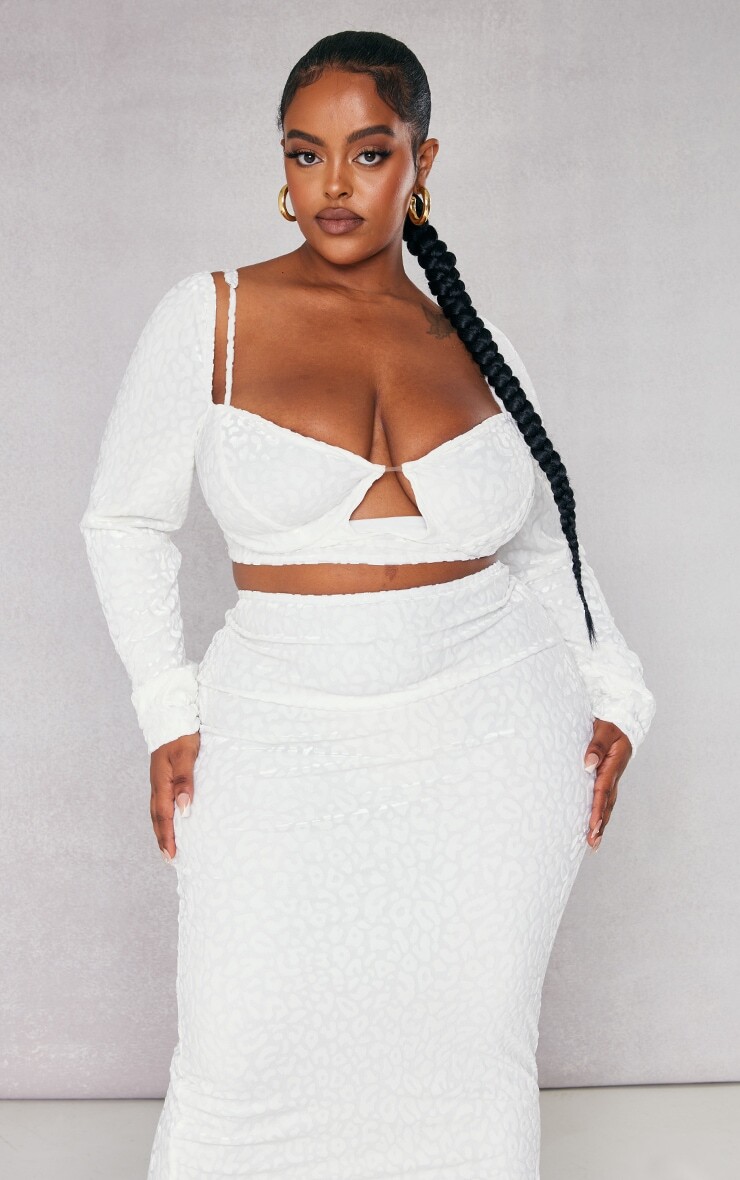 

PrettyLittleThing Укороченный топ Plus с леопардовым принтом Devore Corset