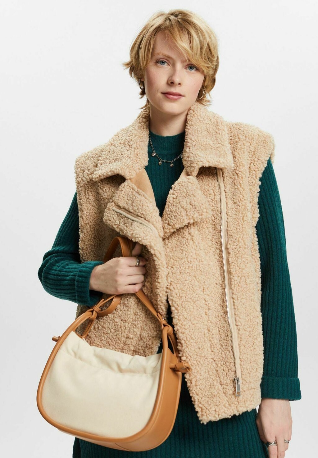 

Сумка через плечо Esprit, песочный