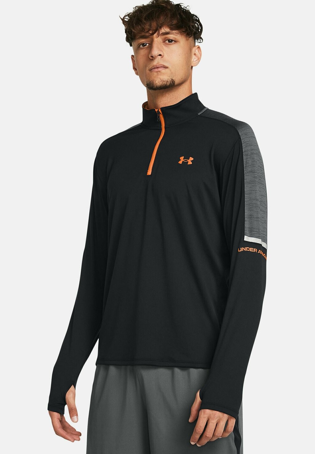 

Топ с длинными рукавами UA TECH UTILITY 1/4 ZIP Under Armour, цвет black