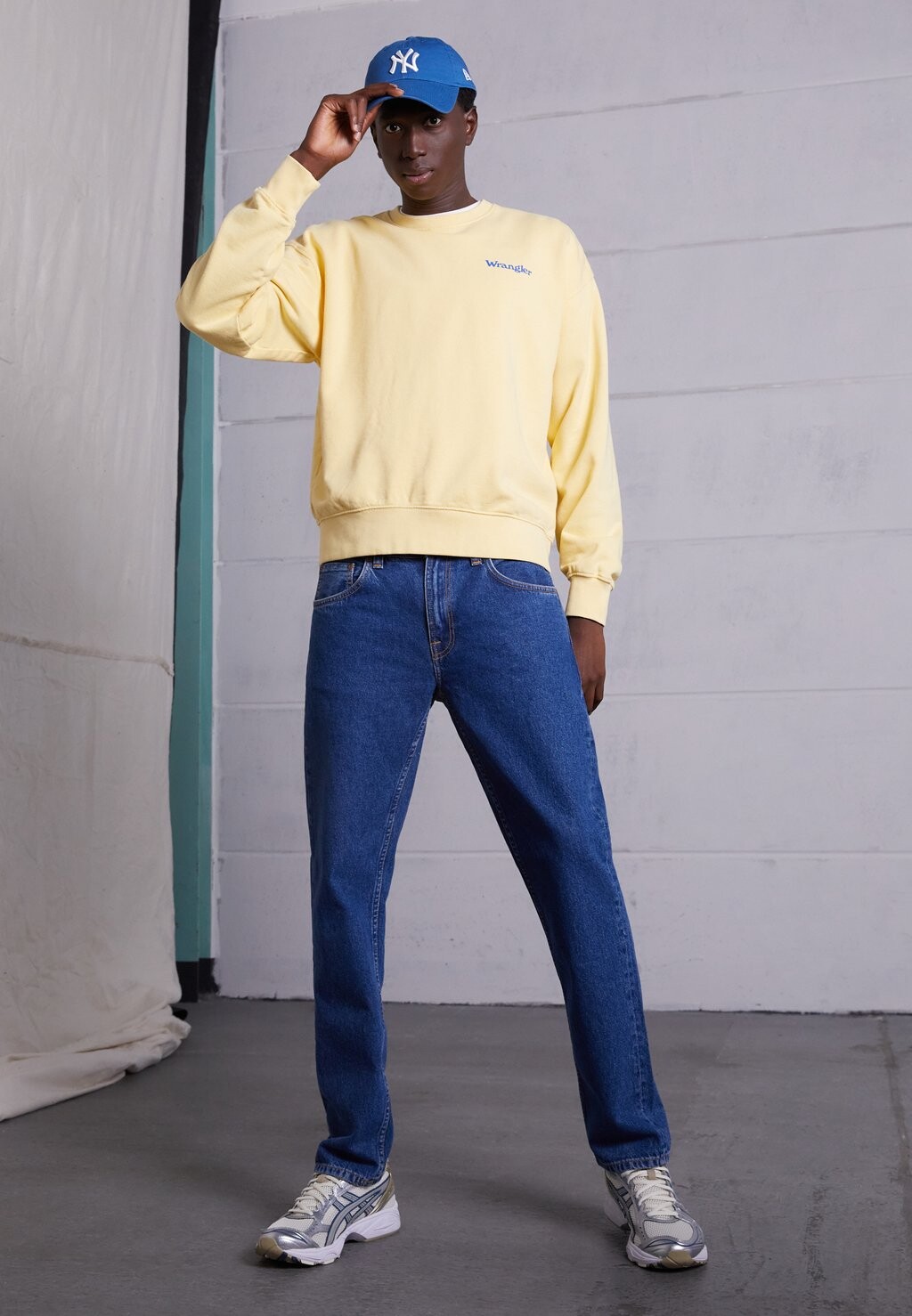 

Джинсы прямого кроя Nudie Jeans
