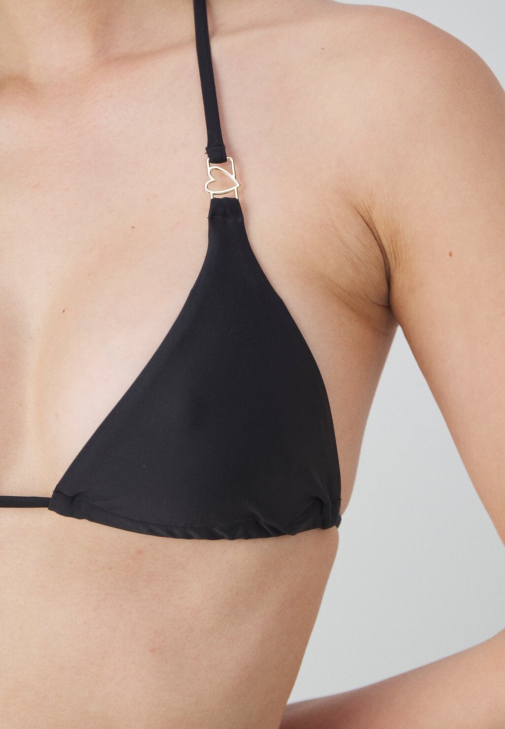 

Верх бикини Doha Triangle Hunkemöller, черный