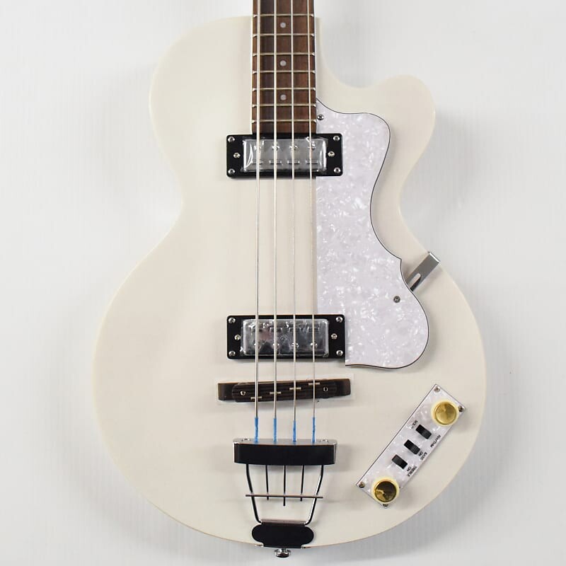 

Басс гитара Hofner Ignition Series Club Bass - Pearl White
