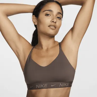 

Спортивный бюстгальтер Nike Indy Light Support, цвет Ironstone
