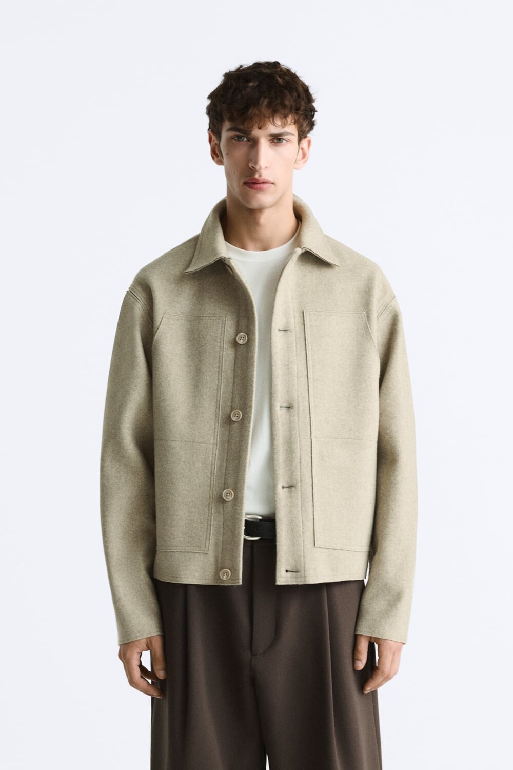 

Рубашка с карманами ZARA, кэмел
