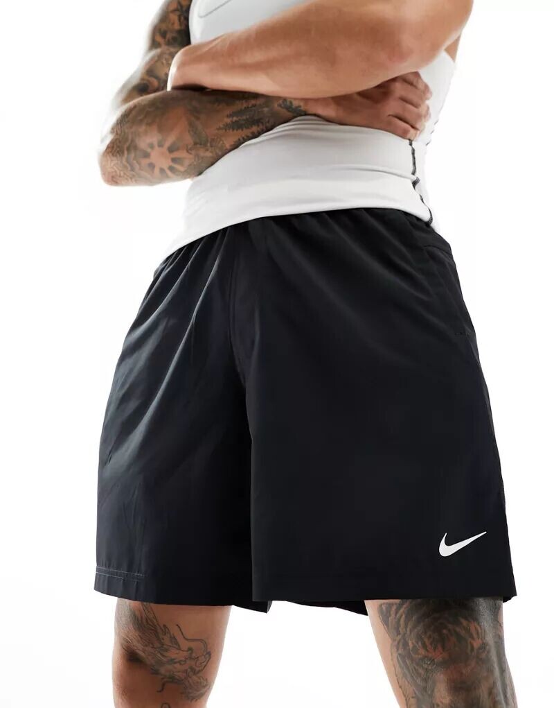 

Черные шорты без подкладки Nike Dri-FIT Form, внутренний шов 7 дюймов
