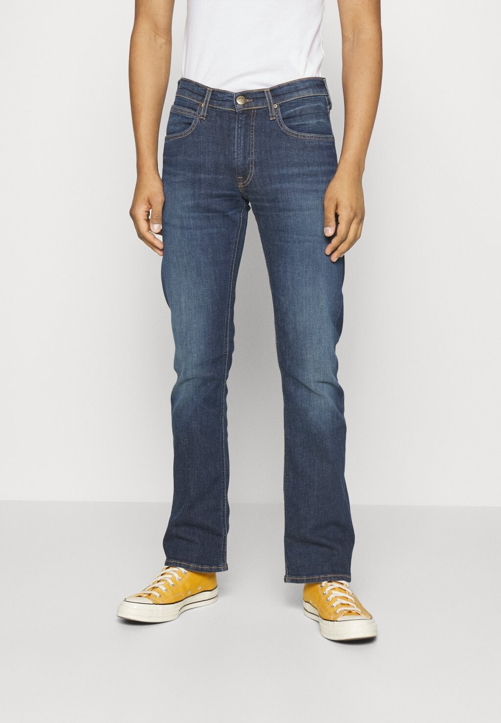 

Джинсы Bootcut Lee