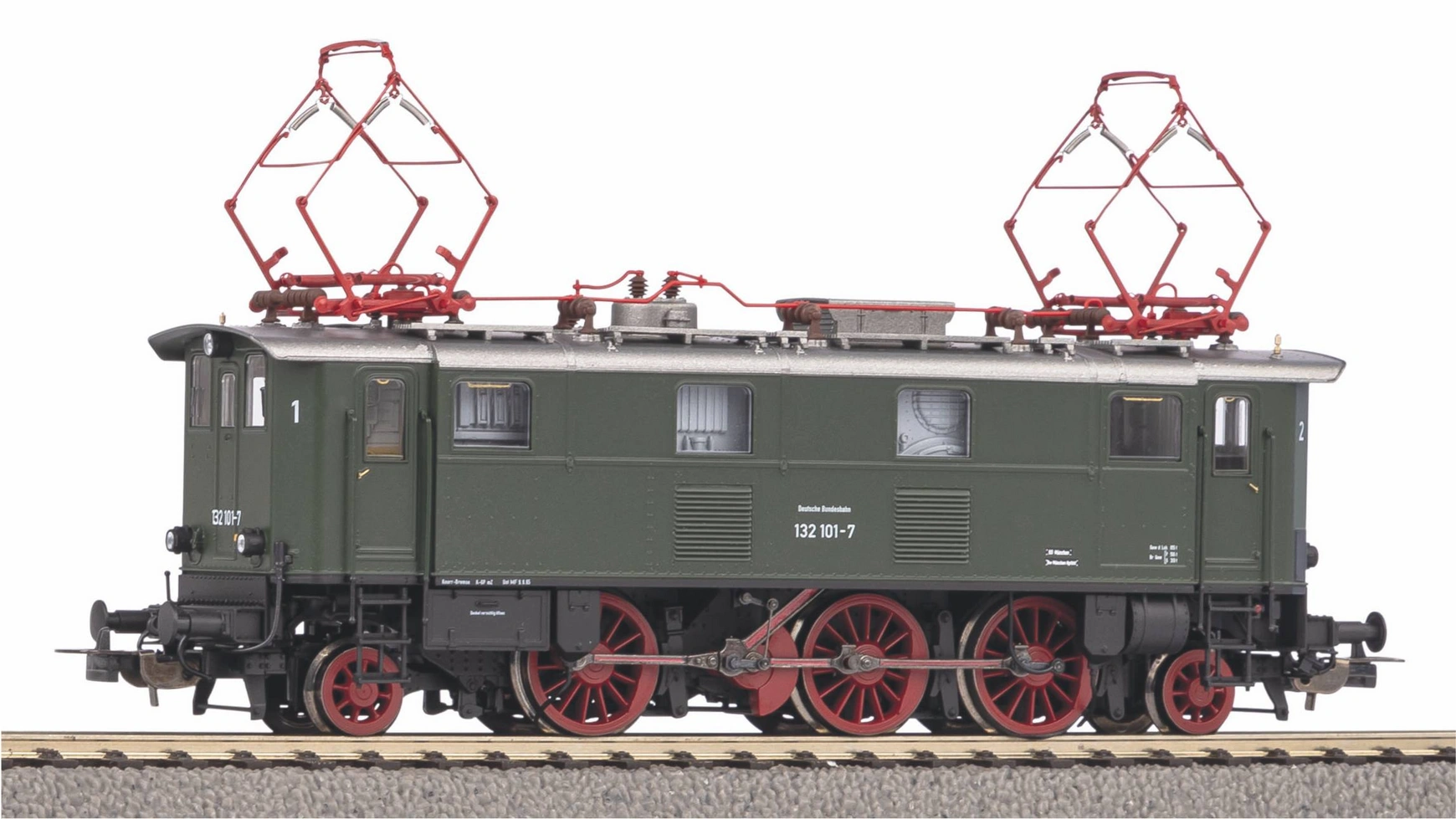 

Piko Звуковой электровоз БР 132 ДБ IV, включая декодер звука Piko