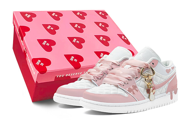 

Женские баскетбольные кроссовки Jordan Air Jordan 1 Vintage
