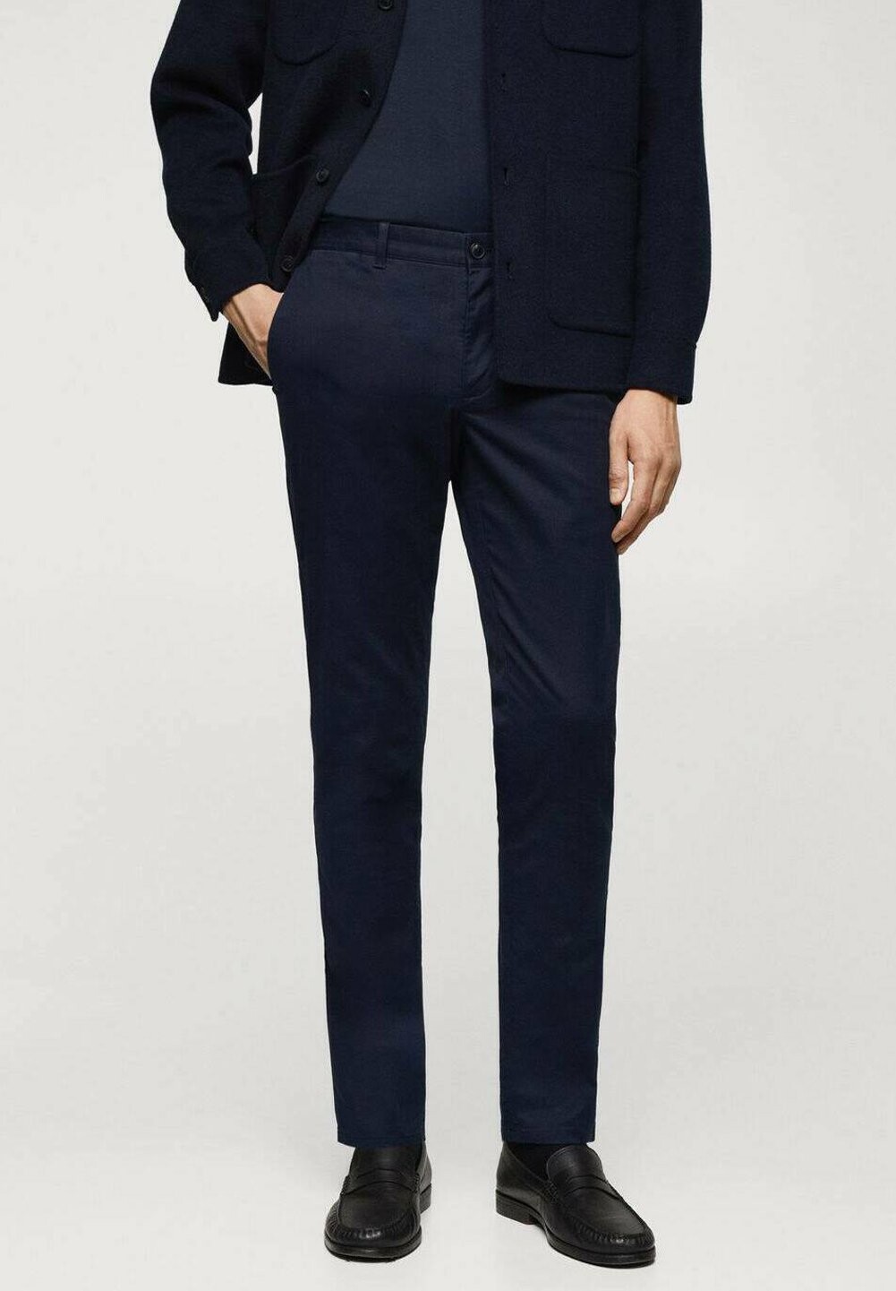 

Брюки Mango, цвет navy