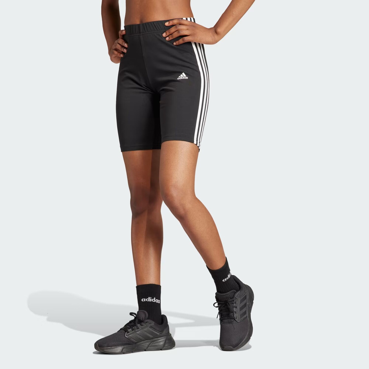 

Велосипедные шорты Essentials с 3 полосками Adidas, цвет Black/White