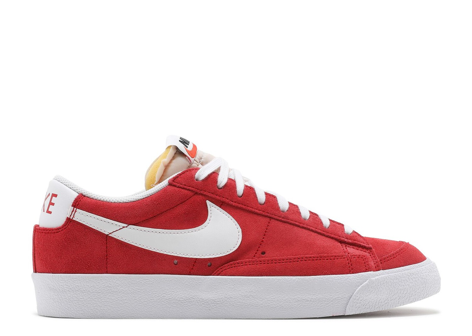 

Кроссовки Nike Blazer Low '77 'University Red', красный