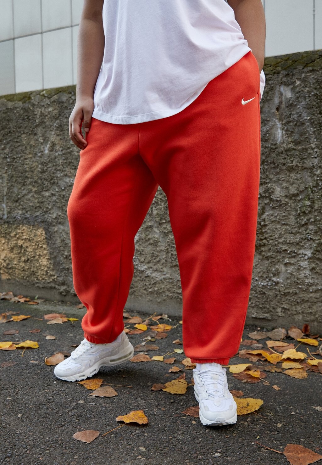 

Спортивные брюки Nike W Nsw Phnx Flc Hr Os, пиканте красный