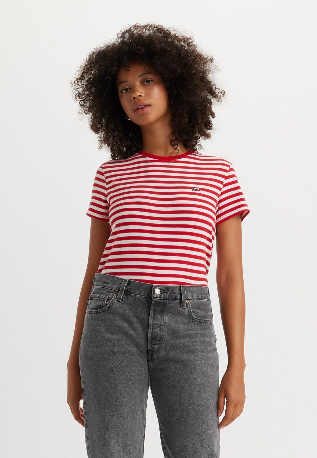 

Базовая футболка Levi's, красный