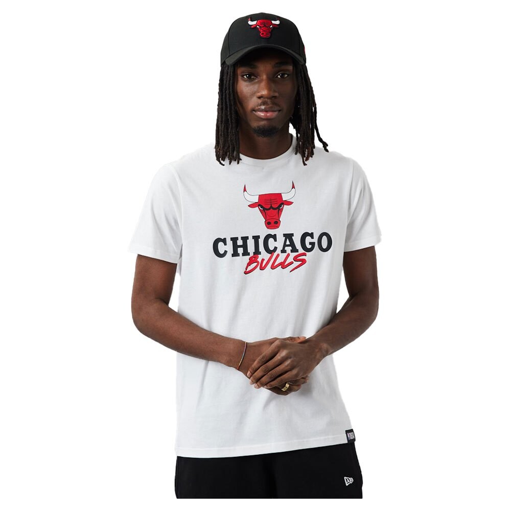 

Футболка New Era Chicago Bulls NBA Script, белый