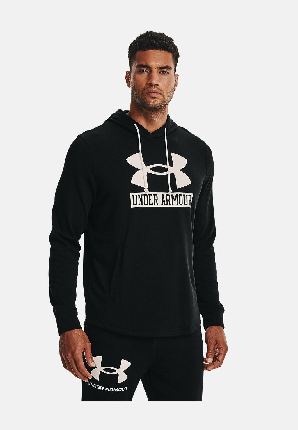 

Толстовка Under Armour