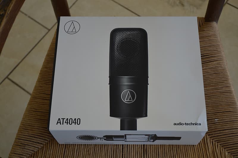 

Конденсаторный микрофон Audio-Technica AT4040 Large Diaphragm Cardioid Condenser Microphone