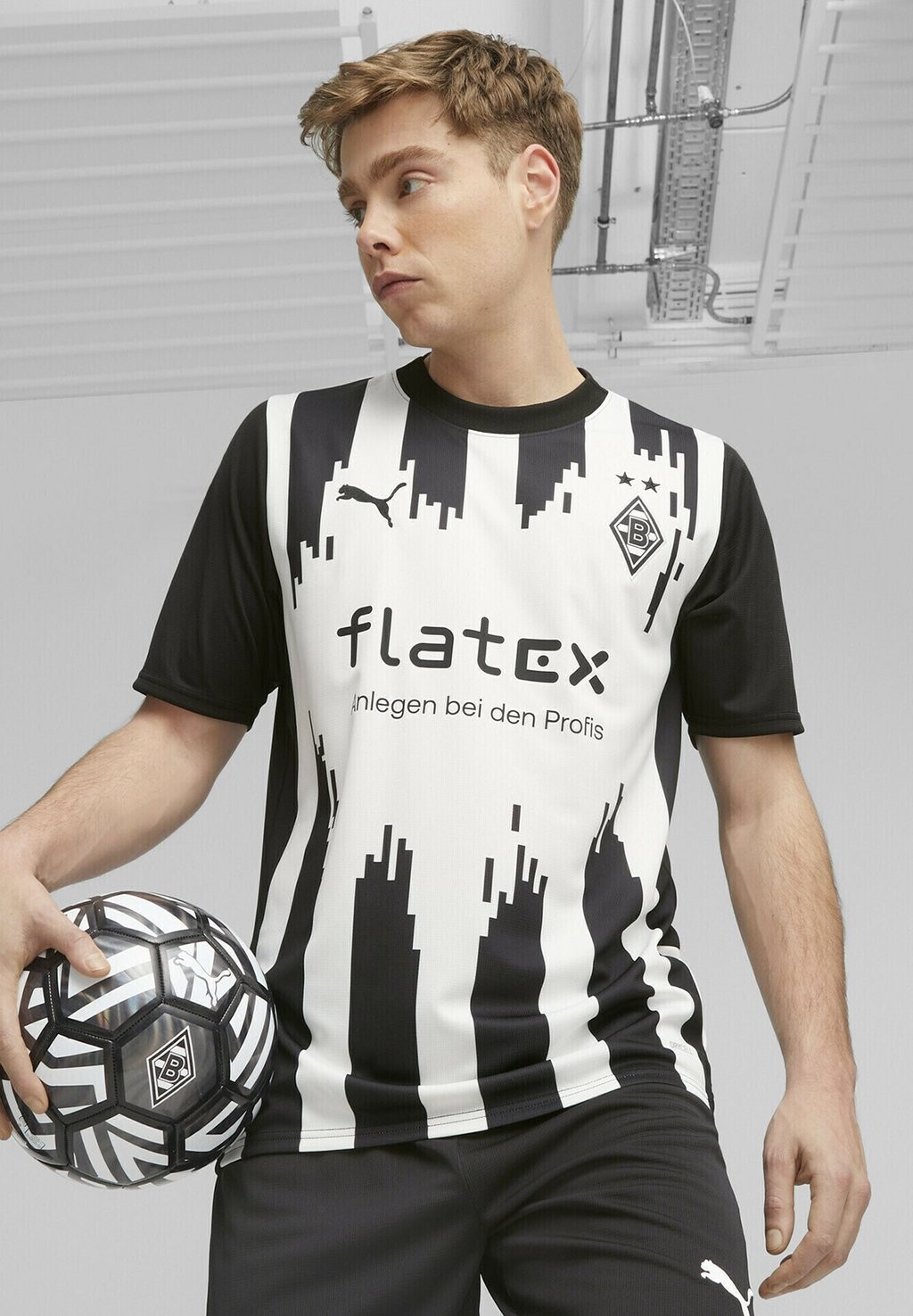 

Спортивная футболка Borussia Mönchengladbach Third Jersey Replica Puma, цвет black- white