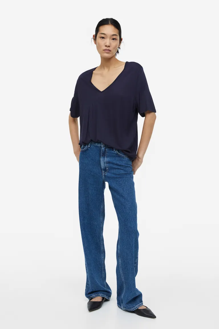 

Футболка с треугольным вырезом H&M, синий