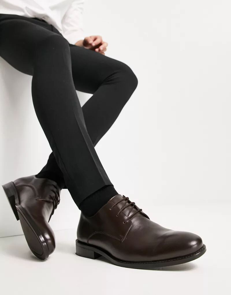 Коричневые кожаные строгие туфли дерби French Connection коричневые строгие брюки matteau