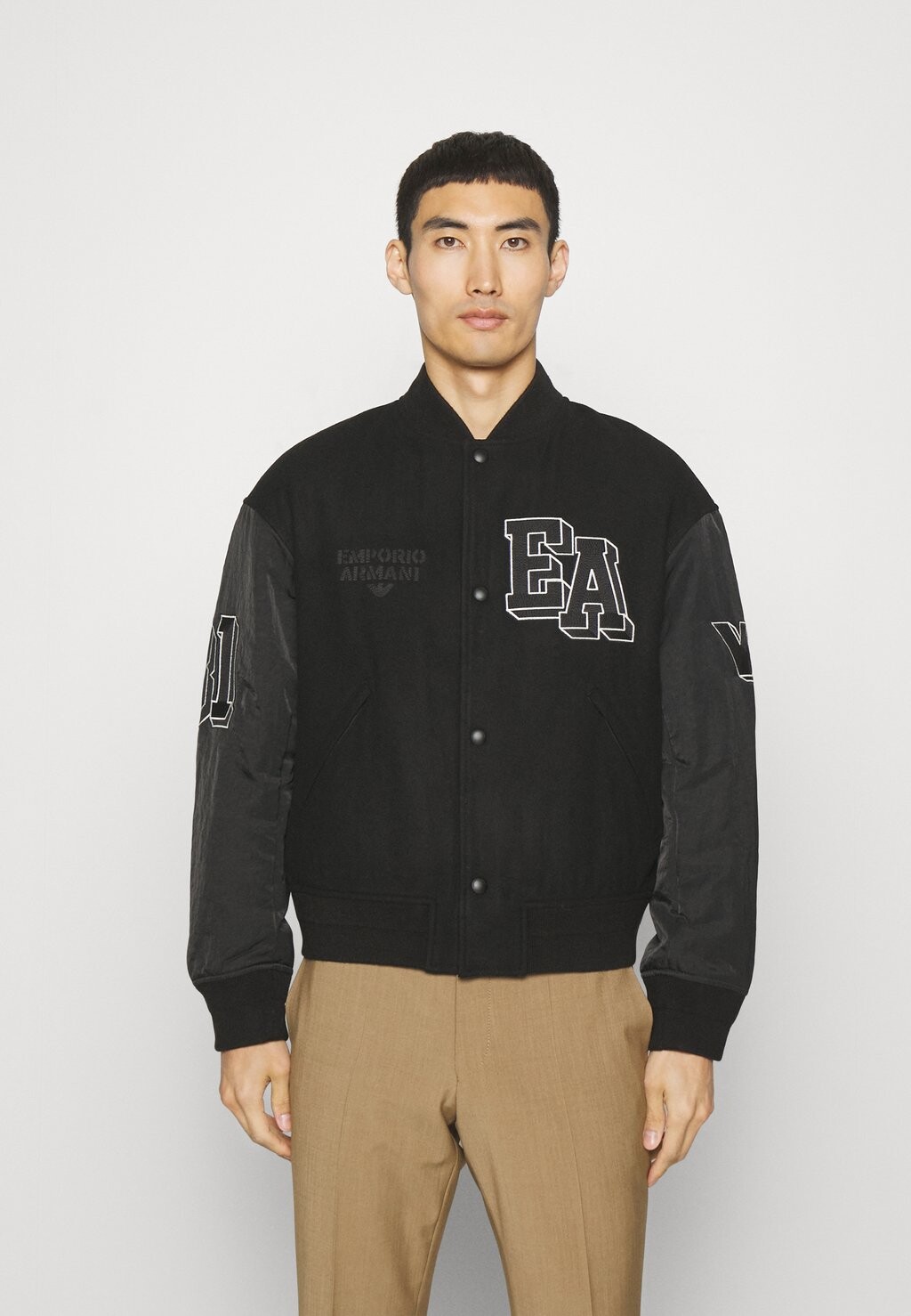 

Куртка-бомбер BLOUSON Emporio Armani, цвет black