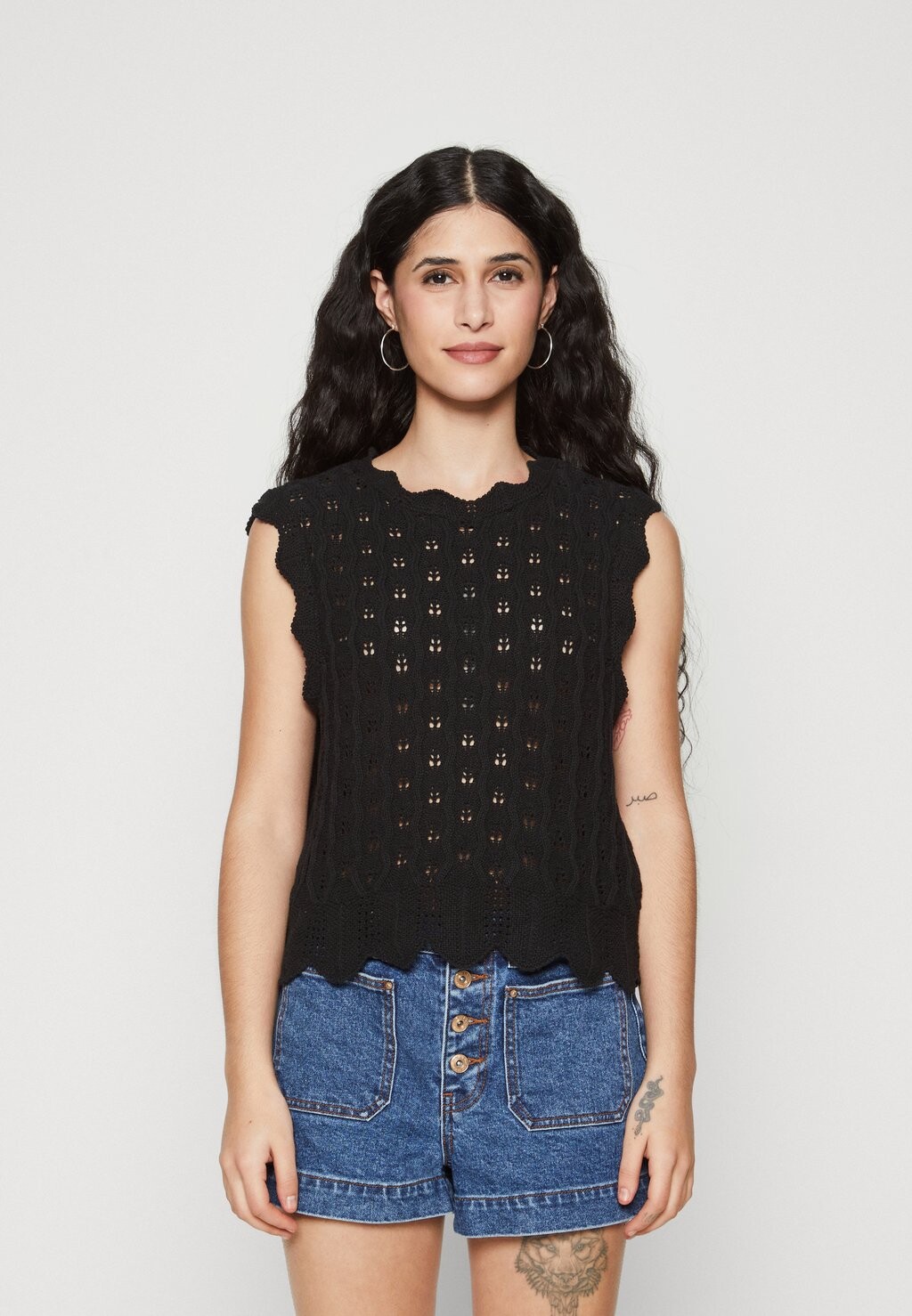 

Топ ONLLUNA LIFE O NECK TANK ONLY Petite, черный