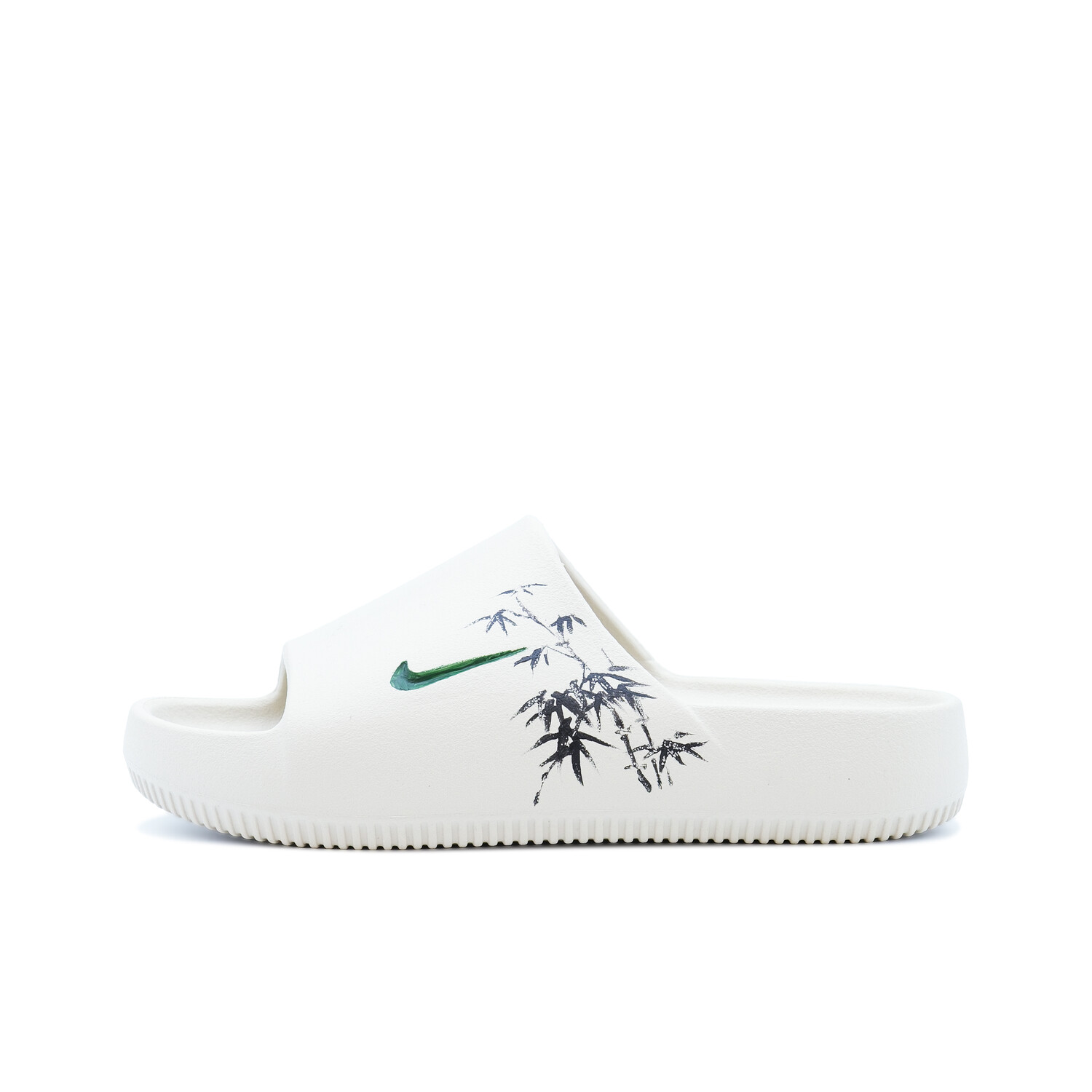 

Шлепанцы Calm Slide женские черные Nike