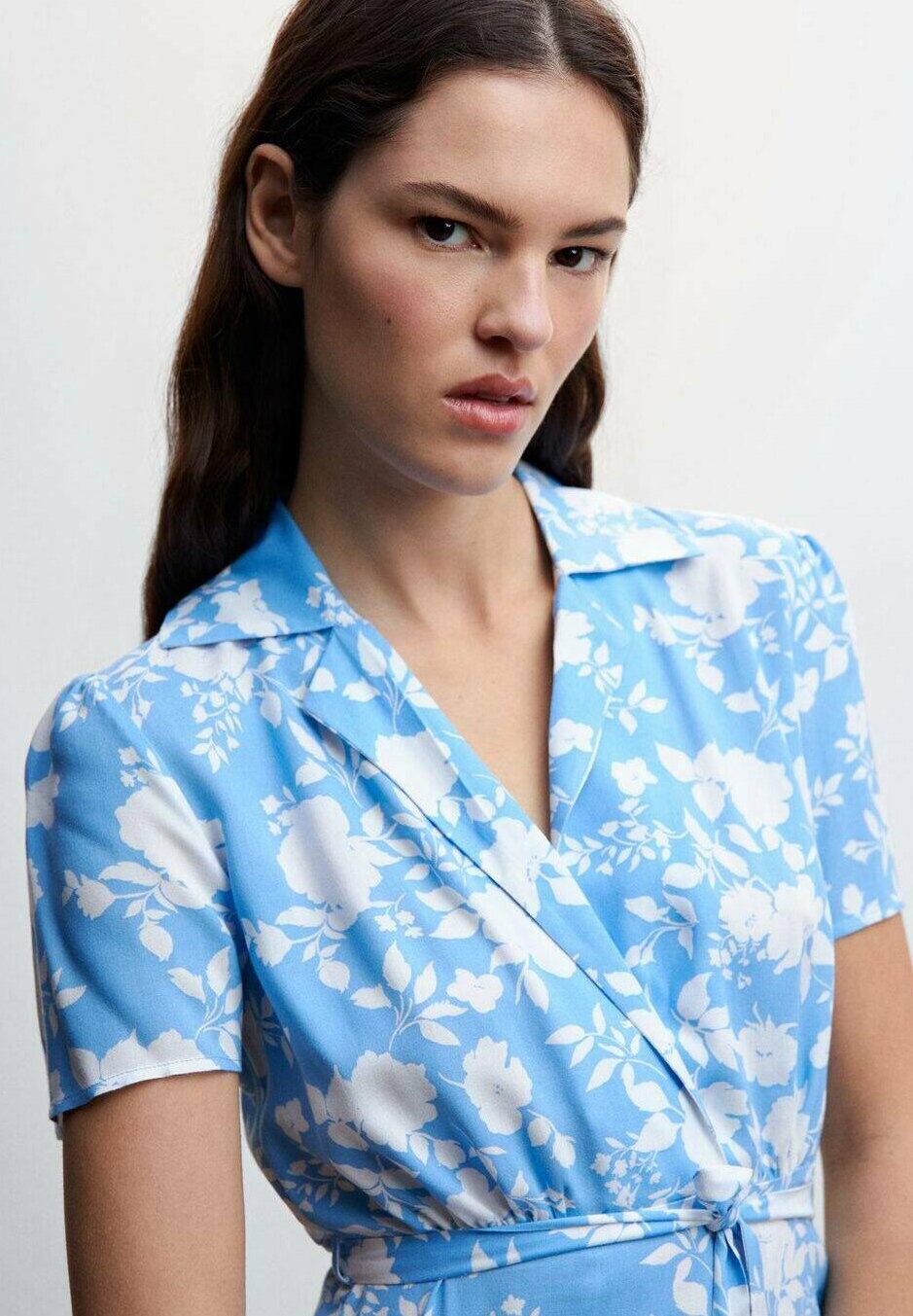 

Летнее платье Mango
